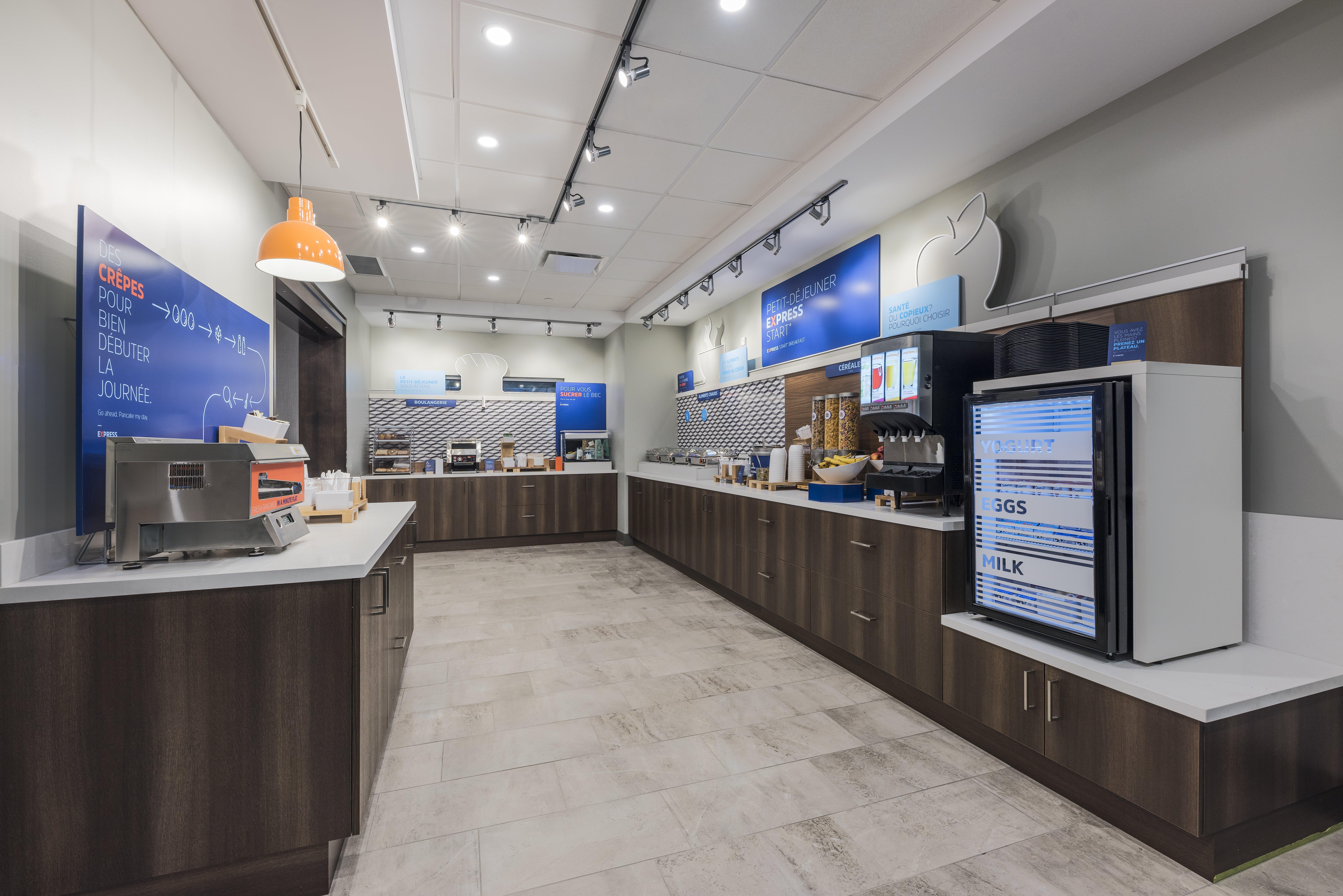 Holiday Inn Express & Suites Moncton By Ihg מראה חיצוני תמונה