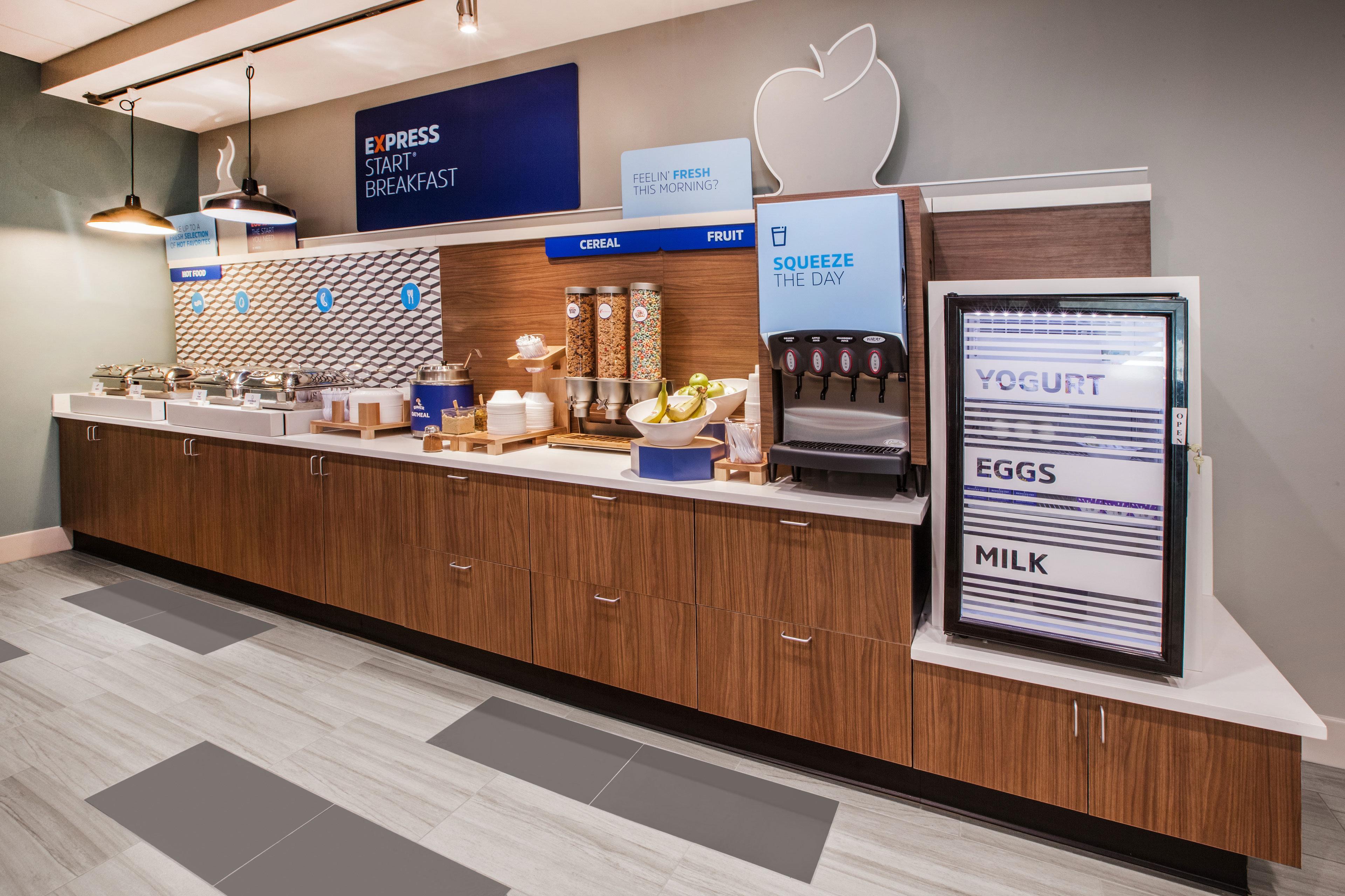 Holiday Inn Express & Suites Moncton By Ihg מראה חיצוני תמונה