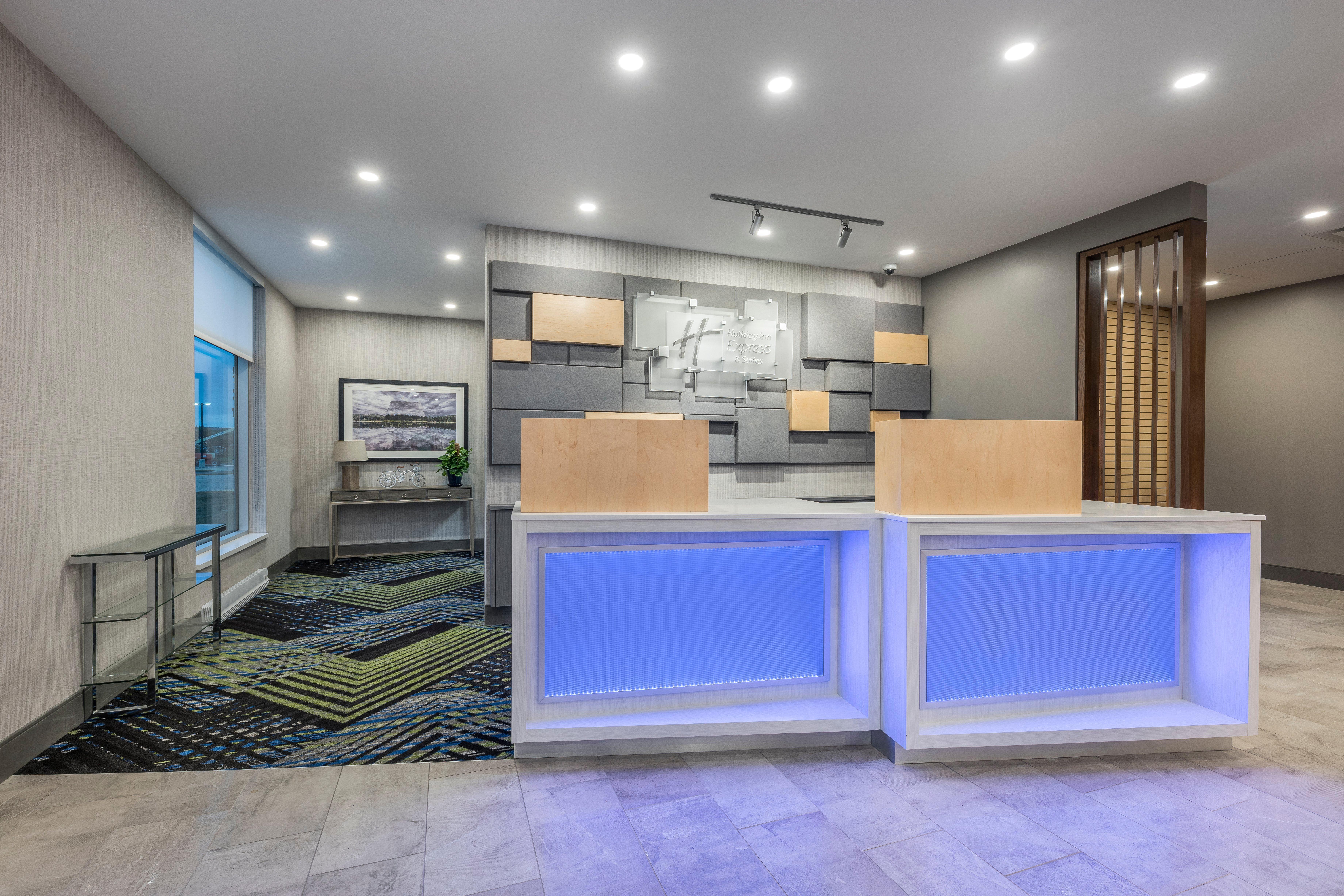 Holiday Inn Express & Suites Moncton By Ihg מראה חיצוני תמונה